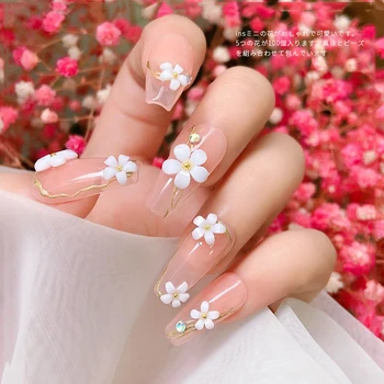 Mini White Pet cvetnih listov Cvet 3D Nail Art Okras Majhne Sveže Japonski Nail Art Cvet Nakit Očarljivo Preprost Cvet Ornament